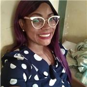 Profesora de probabilidad y estadística que imparte clases de forma virtual y presencial